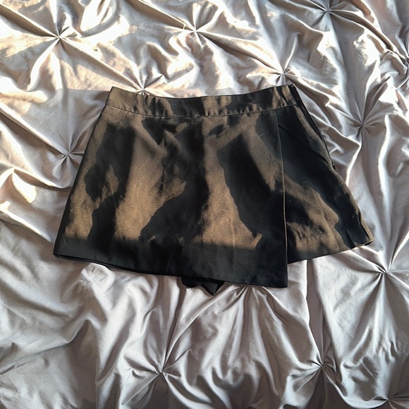 Forever 21 shorts - Picture 1 of 3